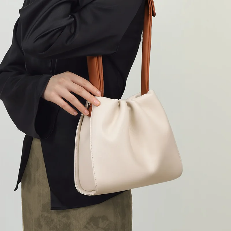 2023 Нова Дамска чанта-кофа за през рамо от естествена кожа, Популярна Мътна чанта на едно рамо Изображение 1